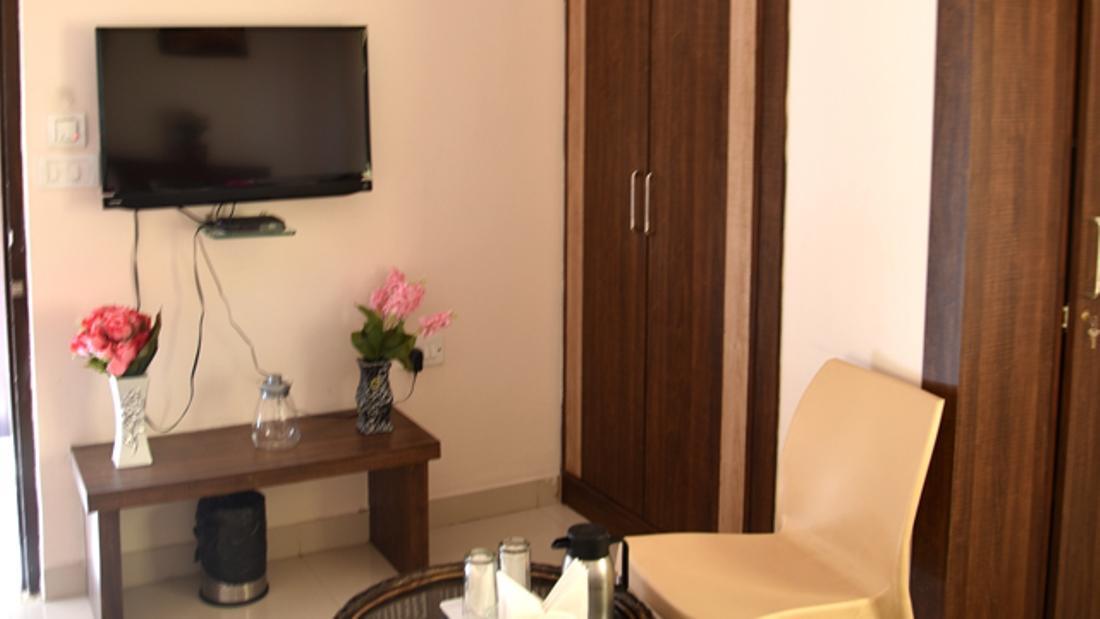 Hotel New Bell Inn Bangalore Exterior photo